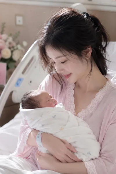 Anh Bỏ Lỡ Ngày Con Chào Đời