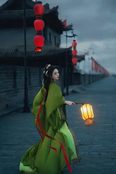 Bị Hầu Phủ Ruồng Bỏ, Ta Trở Thành Người Hai Công Tử Không Tranh Không Được